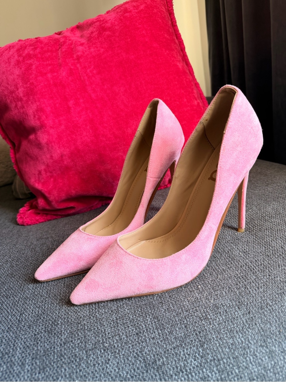 FSJ Pink Suede Pointed-Toe Stiletto Pumps - Picture 2 of 3